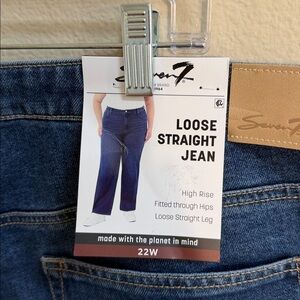 NWT Size 22W Seven7 Loose Straight Jean